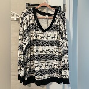 Sew In Love Black and White Patterned Top